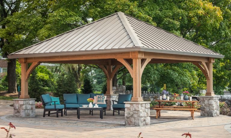 grand estate 1000x600 1 768x461