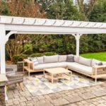 traditional pergola 1000x600 1 768x461